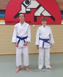 blauwe gordel judo